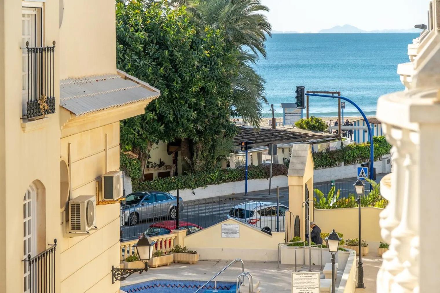 Amazing Penthouse On The Beach, Sea Views, Wifi, Airconditioning And Parking Torrevieja Luaran gambar