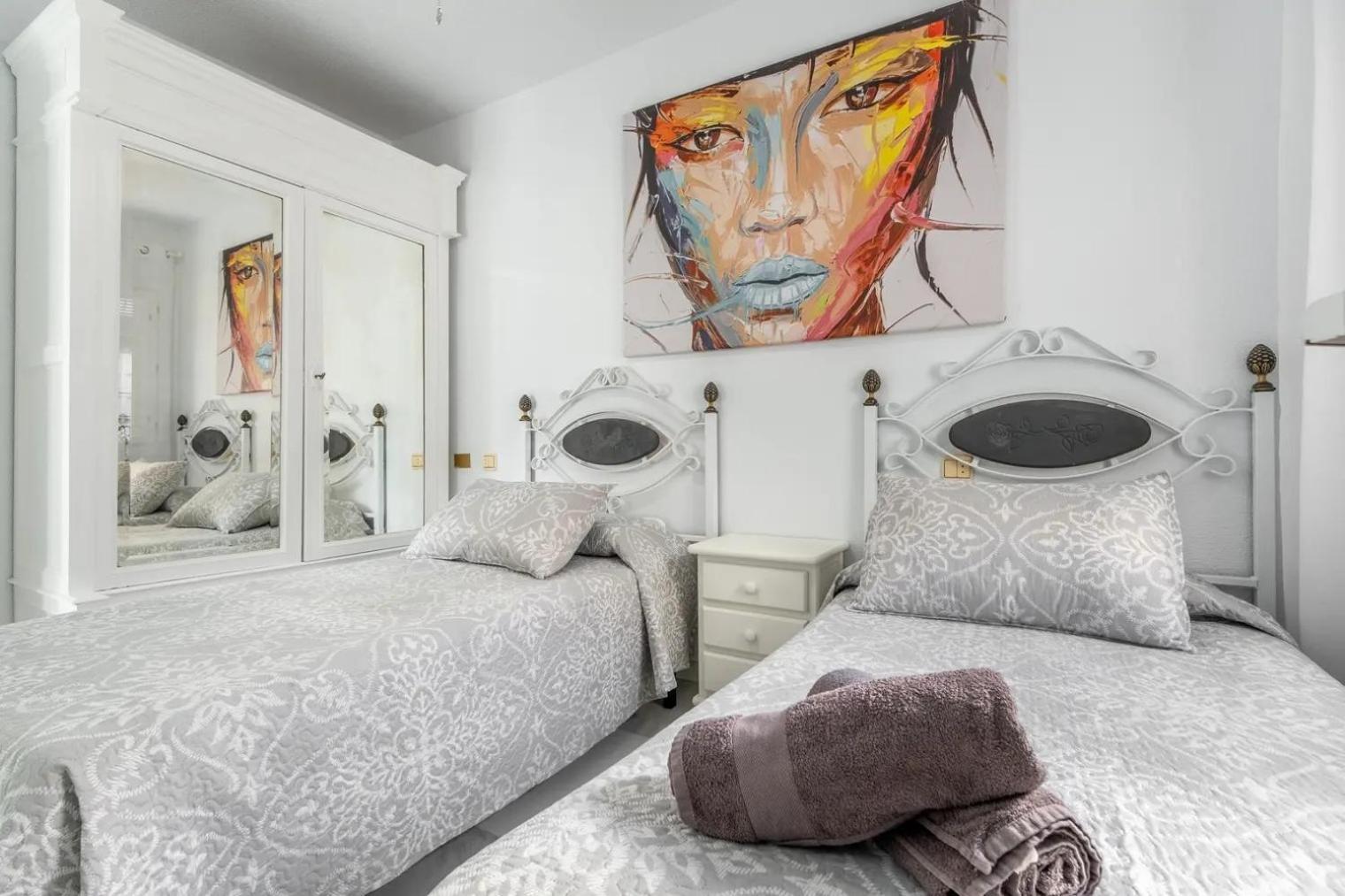 Amazing Penthouse On The Beach, Sea Views, Wifi, Airconditioning And Parking Torrevieja Luaran gambar
