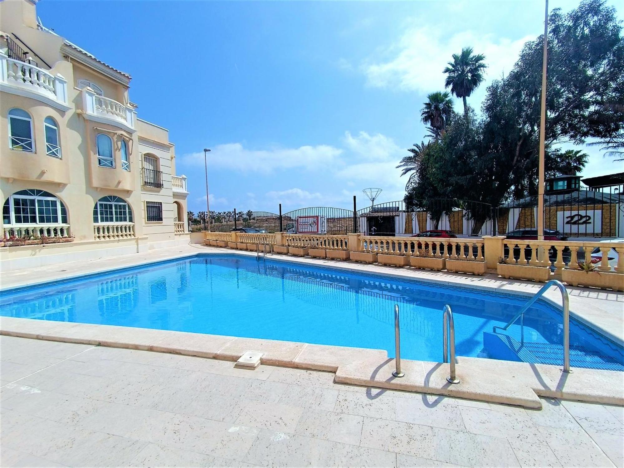 Amazing Penthouse On The Beach, Sea Views, Wifi, Airconditioning And Parking Torrevieja Luaran gambar